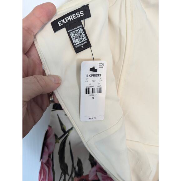 Express Satin Strapless Floral Shorts Romper Tie Waist Boning In Top Size 16 NEW - Picture 5 of 12